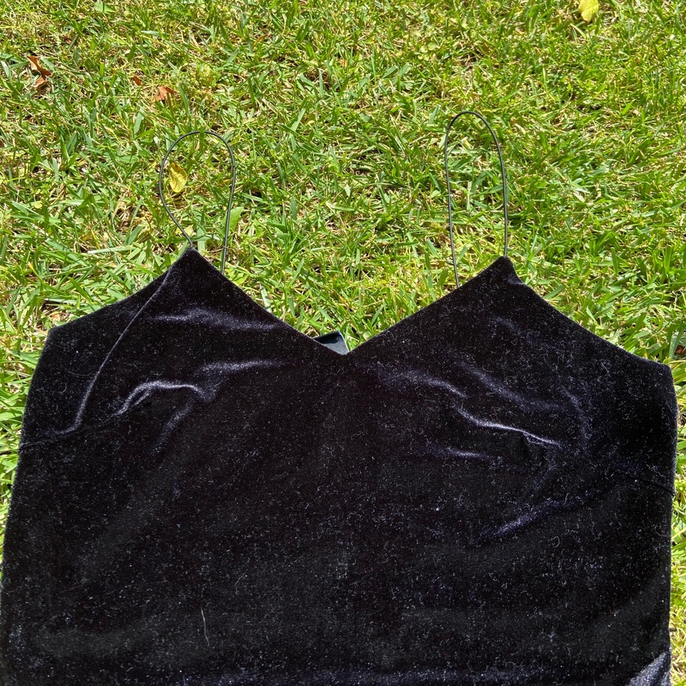 Windsor bodycon velvet dress